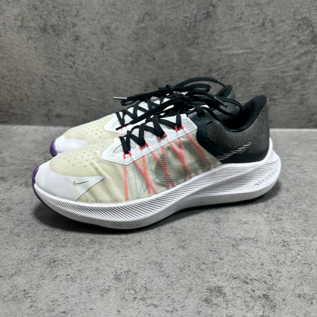013-Nike
