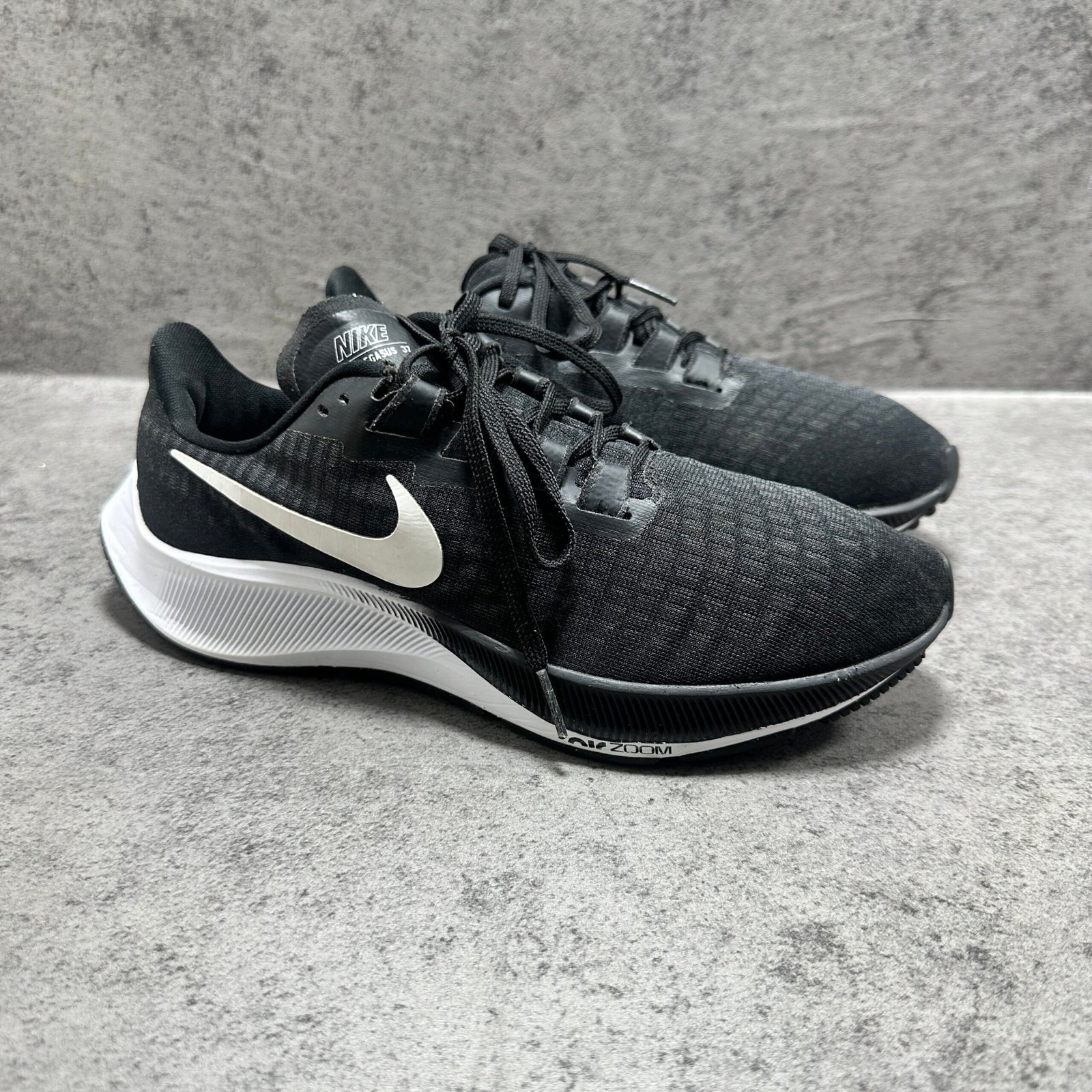 007-Nike: imagen 1