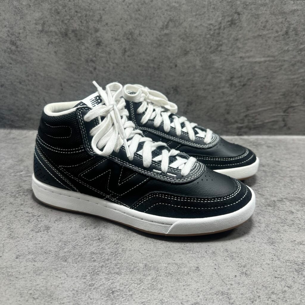 005-New Balance