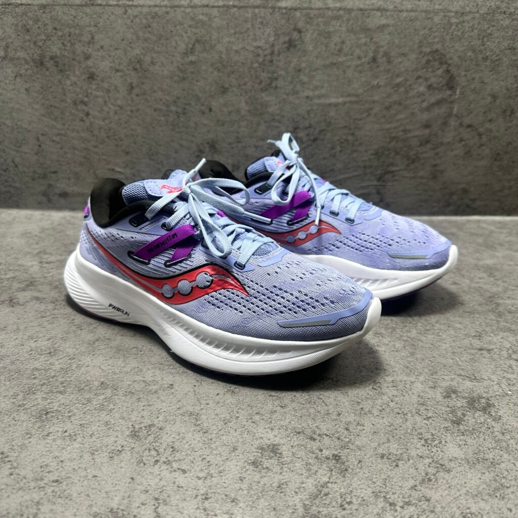 001-Saucony