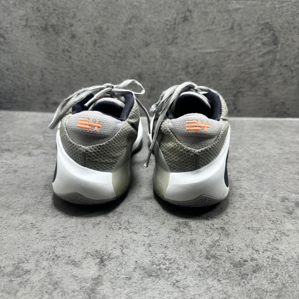 023-Nike