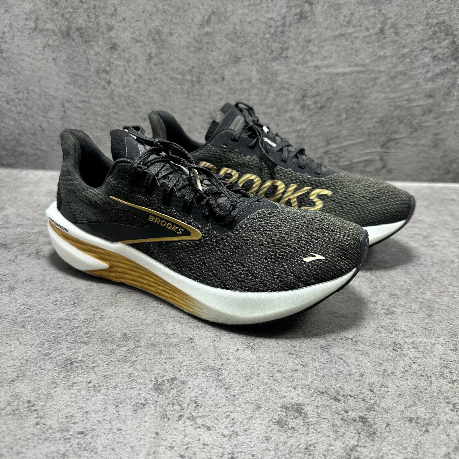 027-Brooks: imagen 1