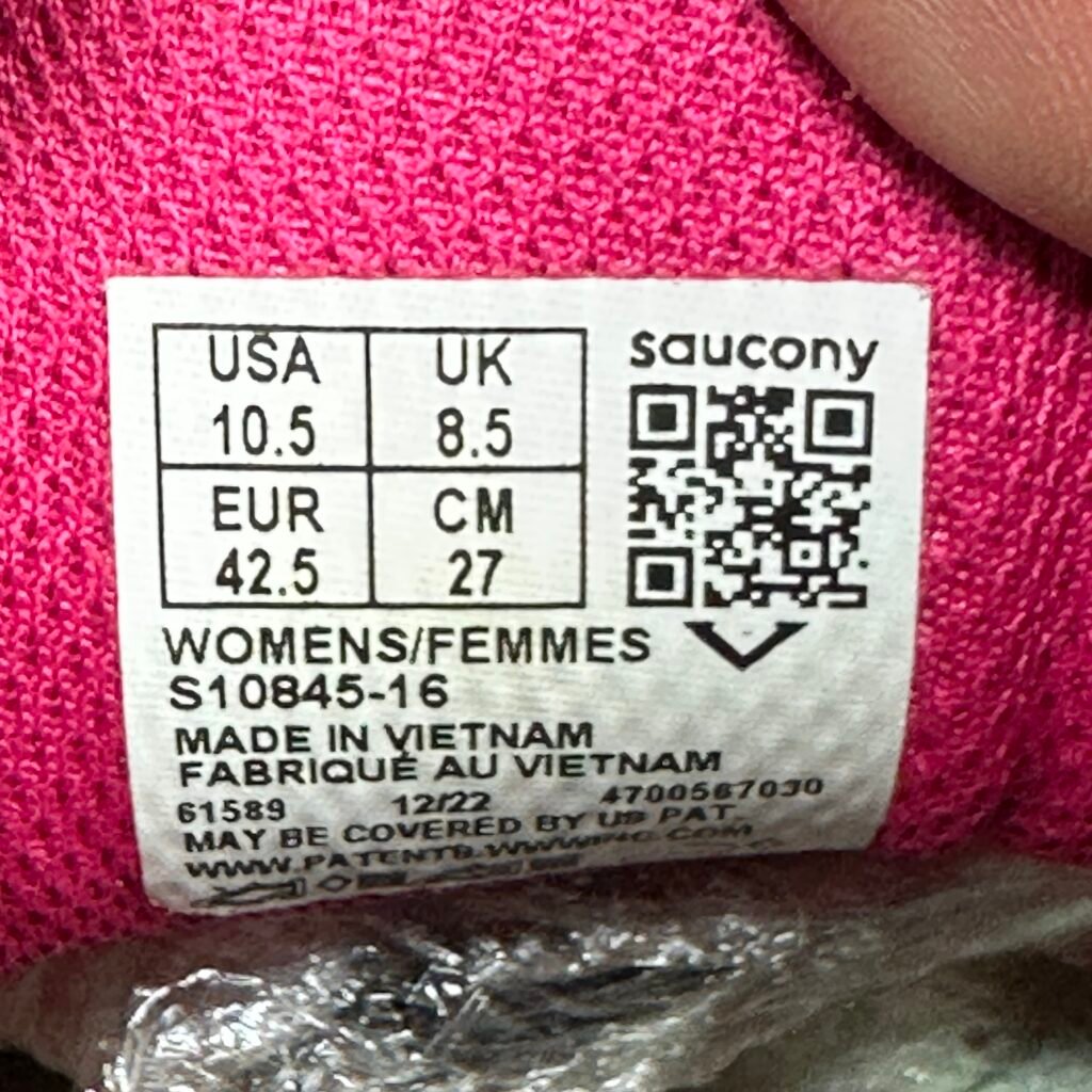 035-Saucony