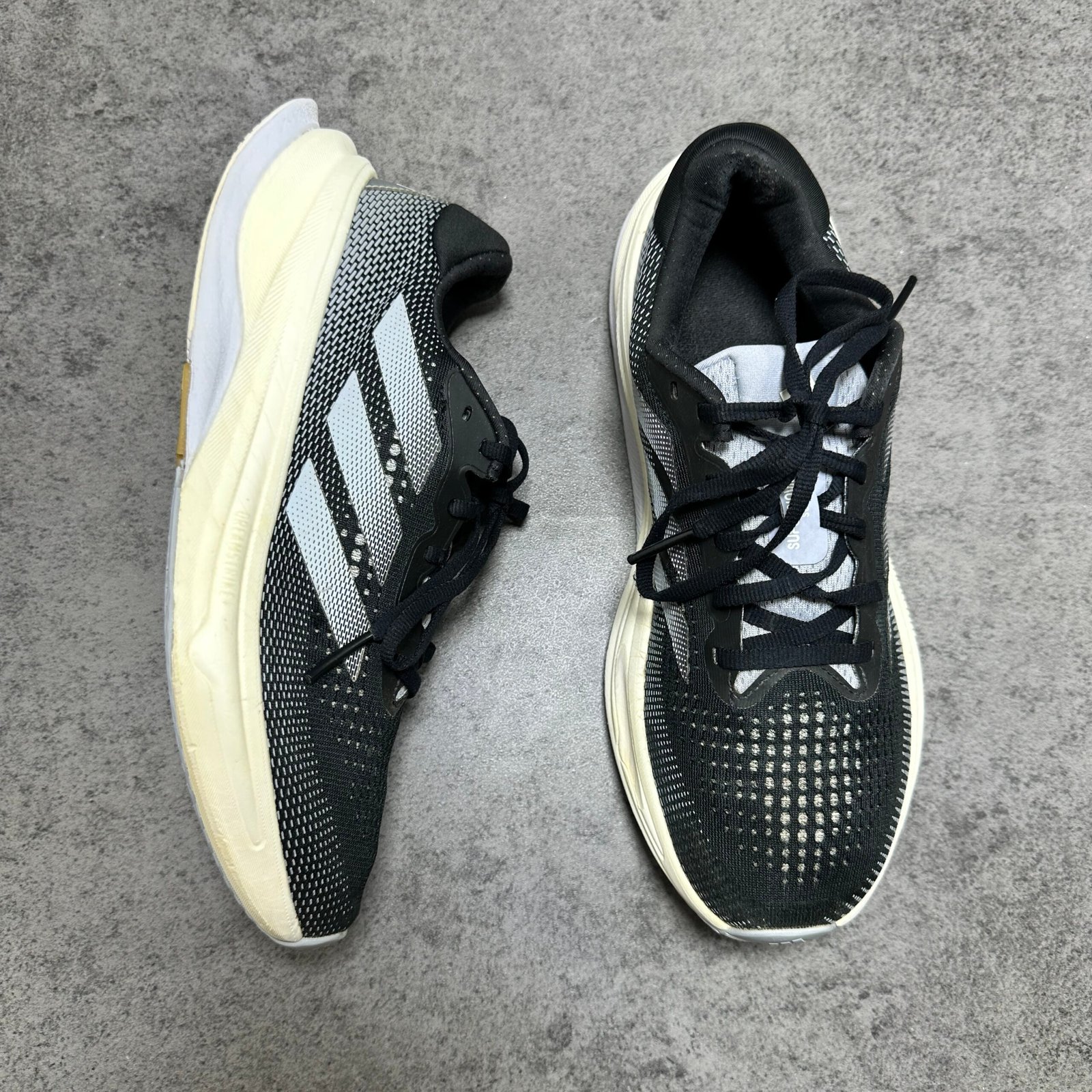 040-Adidas: imagen 3