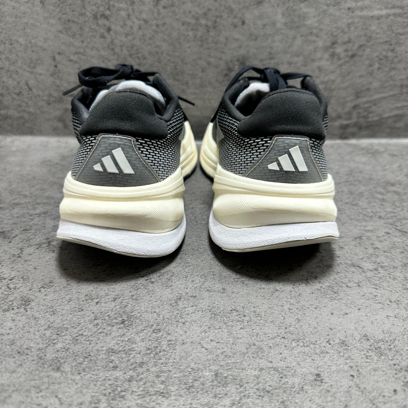 040-Adidas: imagen 5