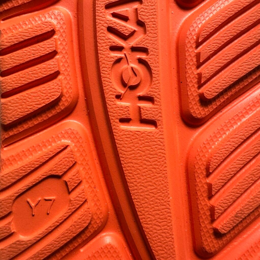 042-Hoka