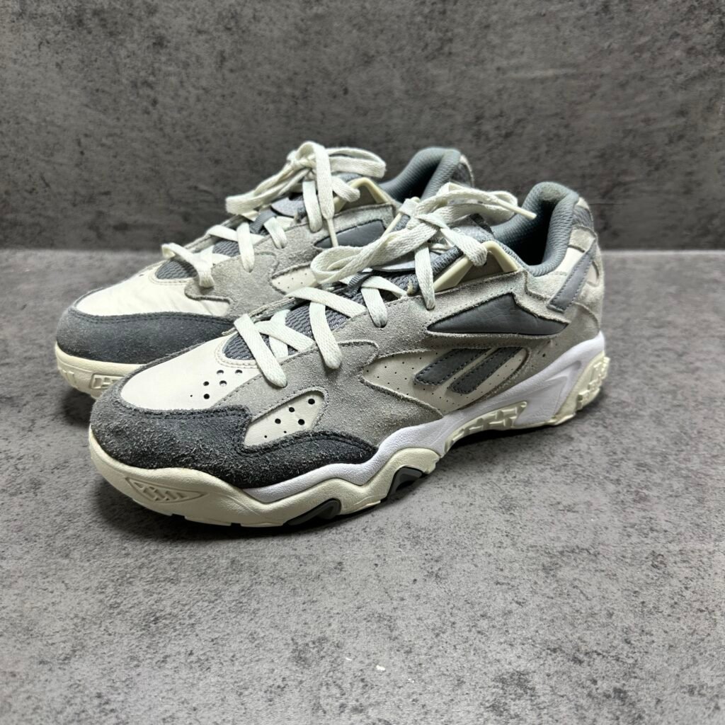 048-Reebok