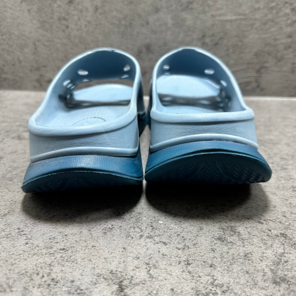 049-Reebok