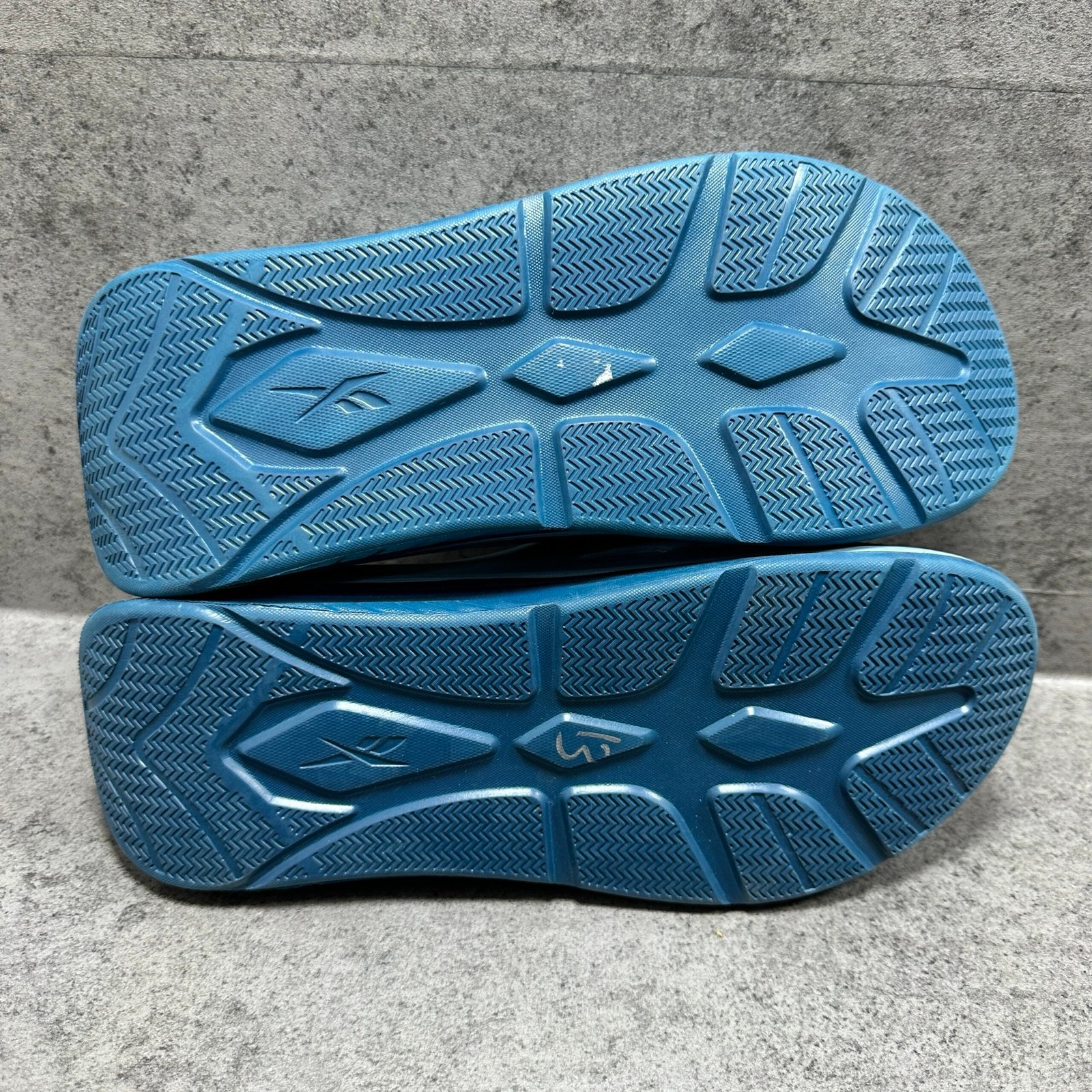 049-Reebok: imagen 5