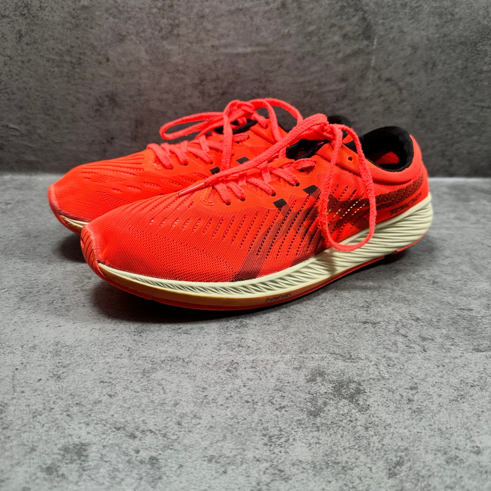 052-Asics: imagen 2
